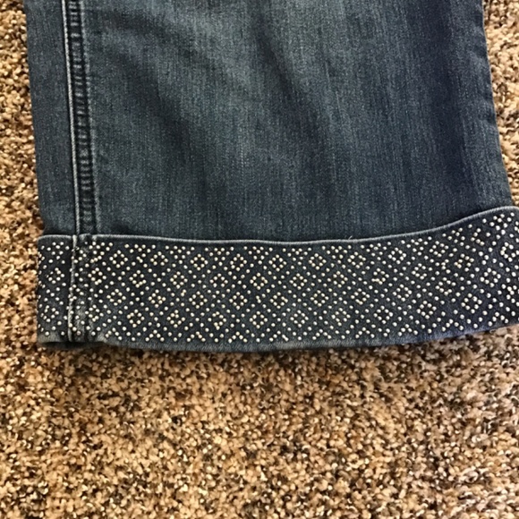 Christopher & Banks Denim Capris Sz 16 - Picture 2 of 8